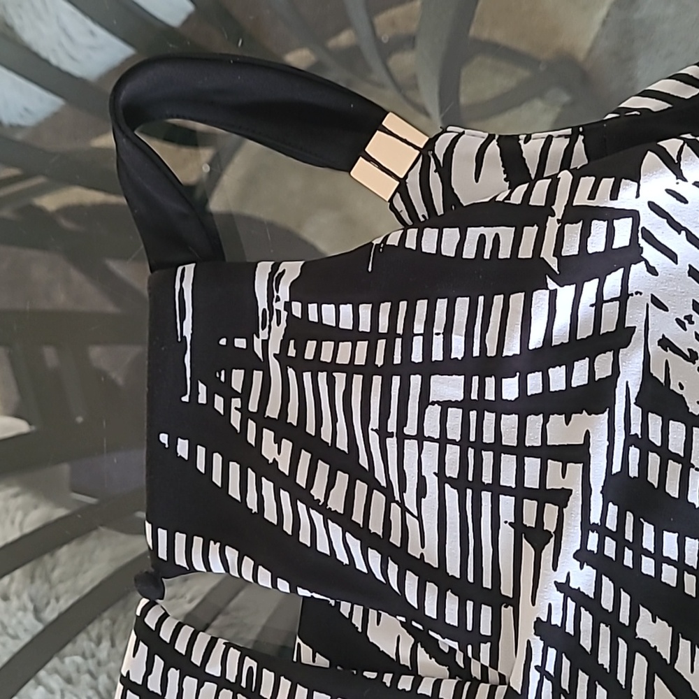 White House Black Market Black/White Palm Printed Jumpsuit - Picture 6 of 7